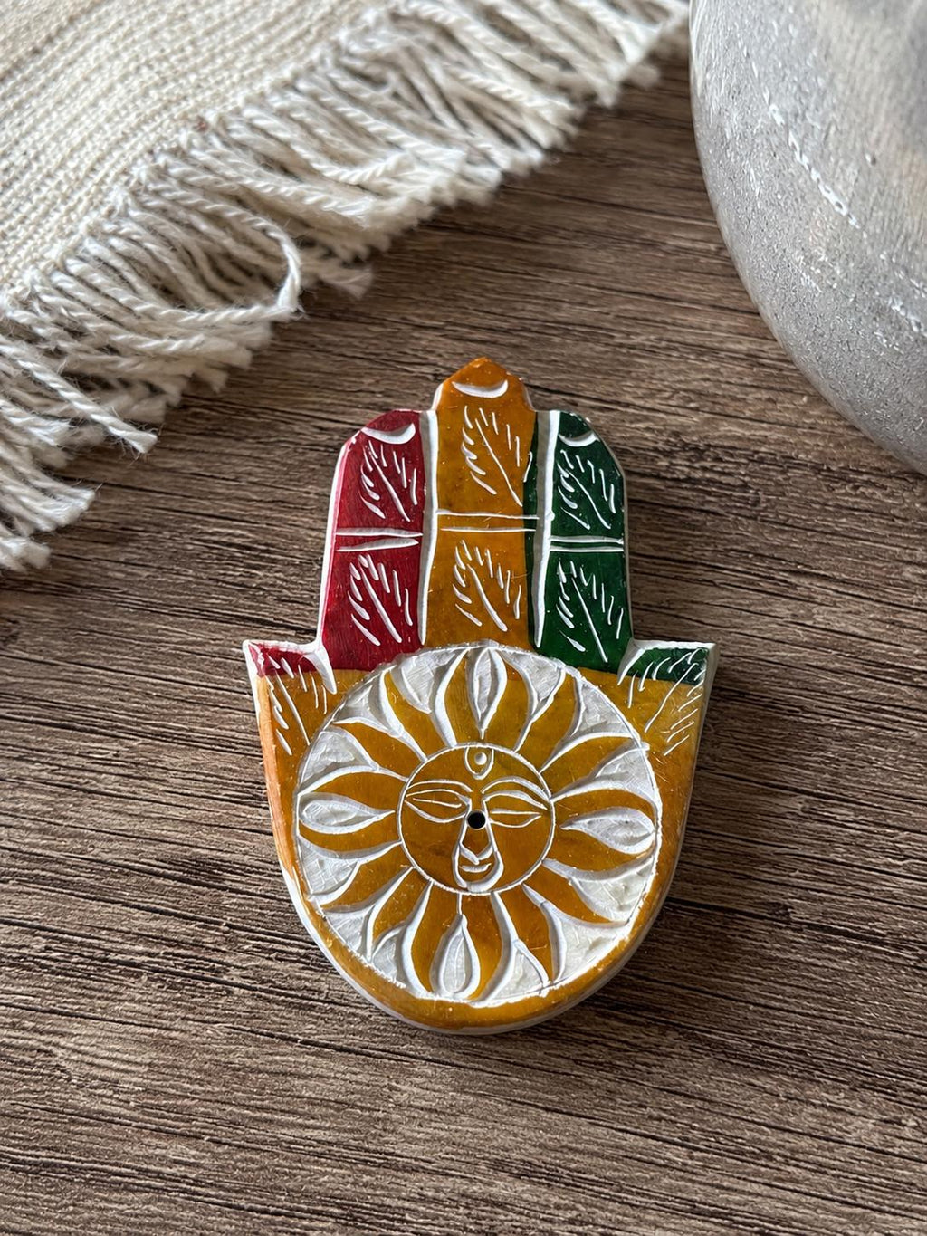 Räucherstäbchenhalter aus Speckstein, 9 x 6 cm Sonnengesicht